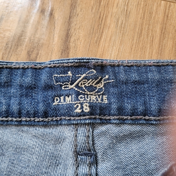 LEVIS Demi Curve Cropped Pants - Picture 5 of 7